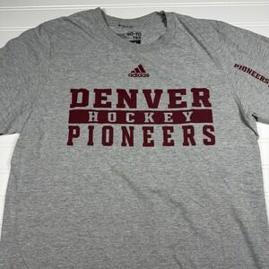 Adidas Denver Pioneers Hockey The Go To Tee SS Men's Medium Gray GUC